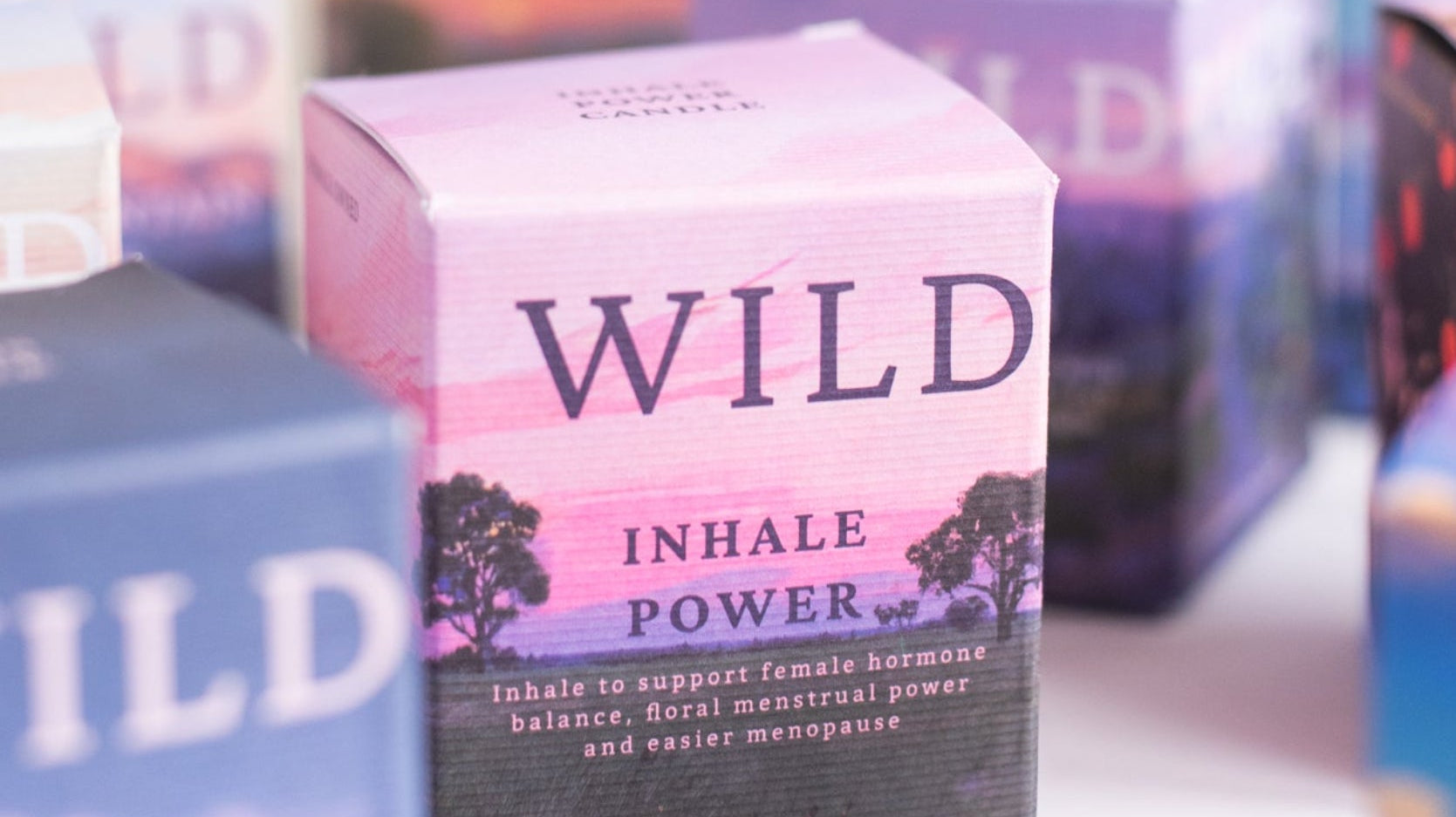 🌸 Hormone Balancing Candle - For Calmer Cycles & Gentle Menopause