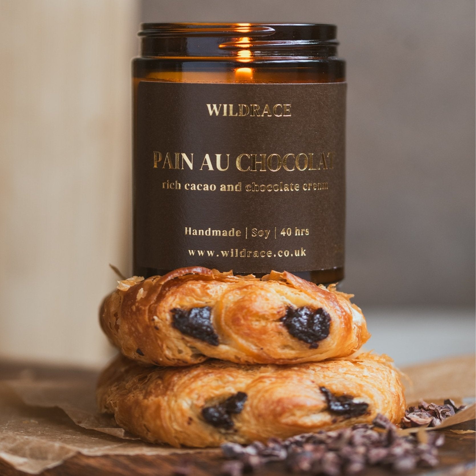 Wildrace Pain au Chocolat Candle | 100% Soy Wax – WILDRACE